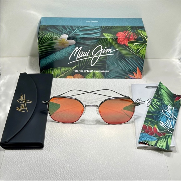 Maui Jim Moon Doggy Titanium  Men Women Unisex Gunmetal Red Japan RM874-02D - Picture 2 of 3